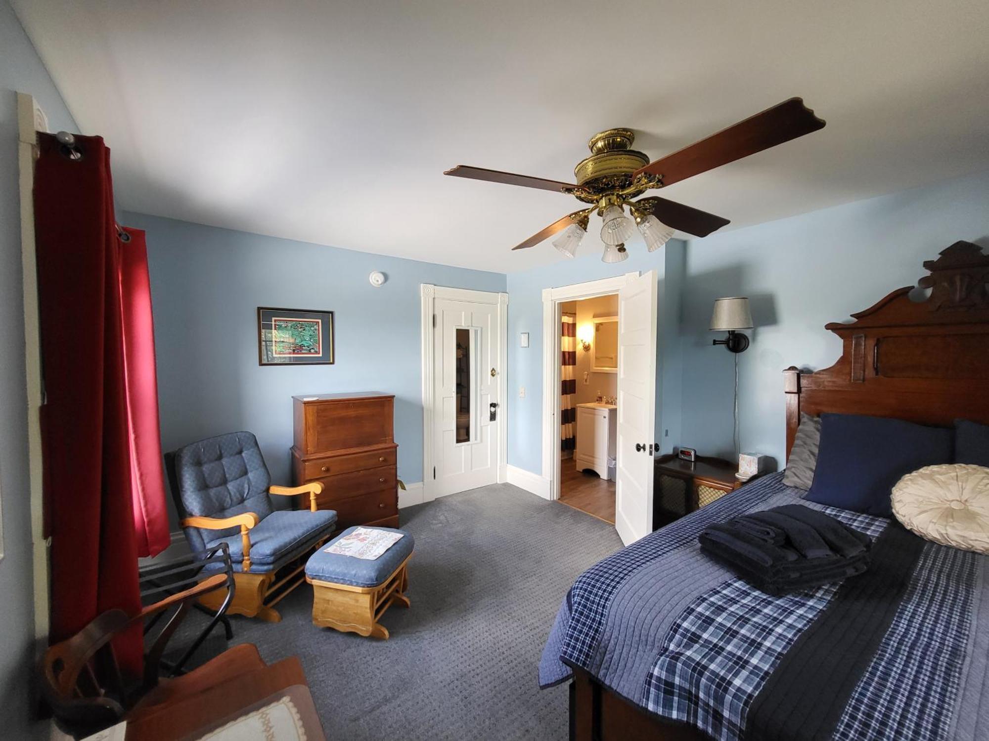 The Fox And The Grapes Bed & Breakfast Lodi Exterior photo